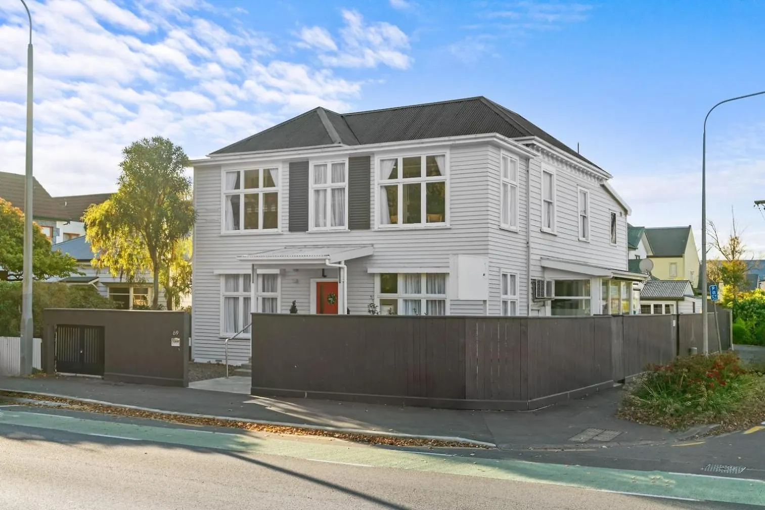Central City Villa Perfect For Up To 12-Guests Christchurch