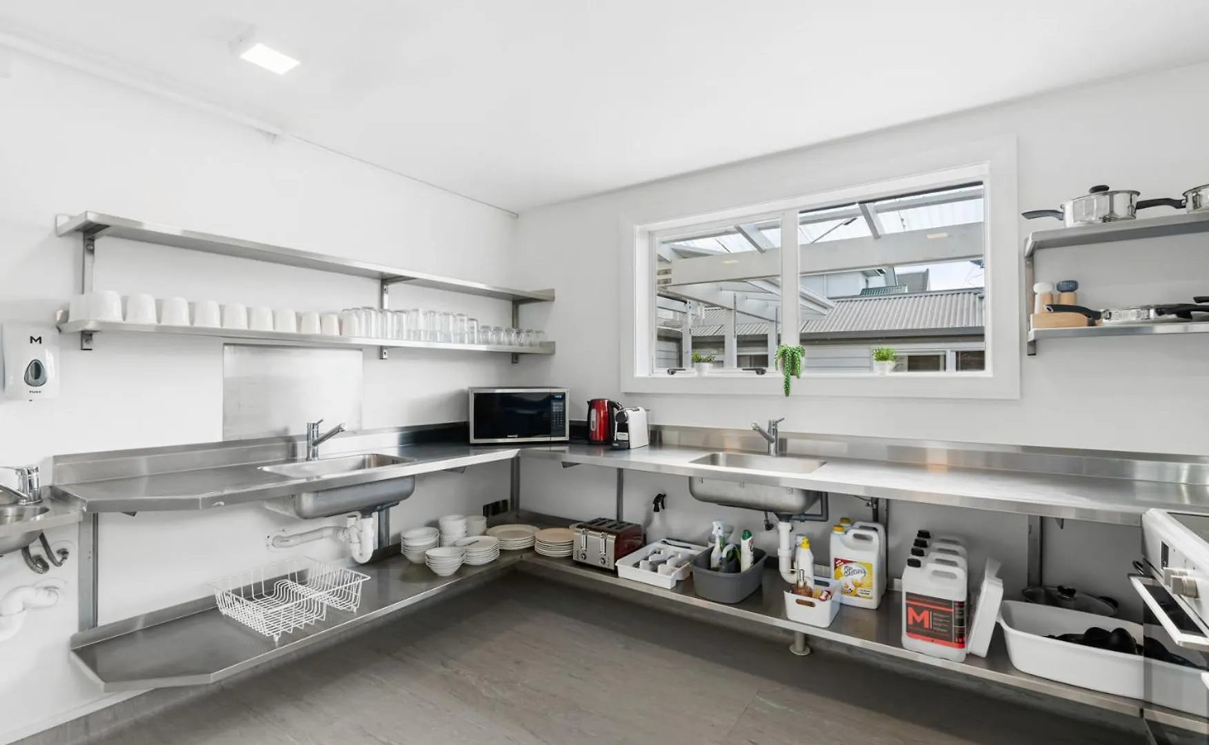 Central City Villa Perfect For Up To 12-Guests Christchurch